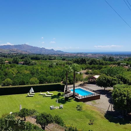 Agriturismo Le Case Di Civi Mascali Kültér fotó