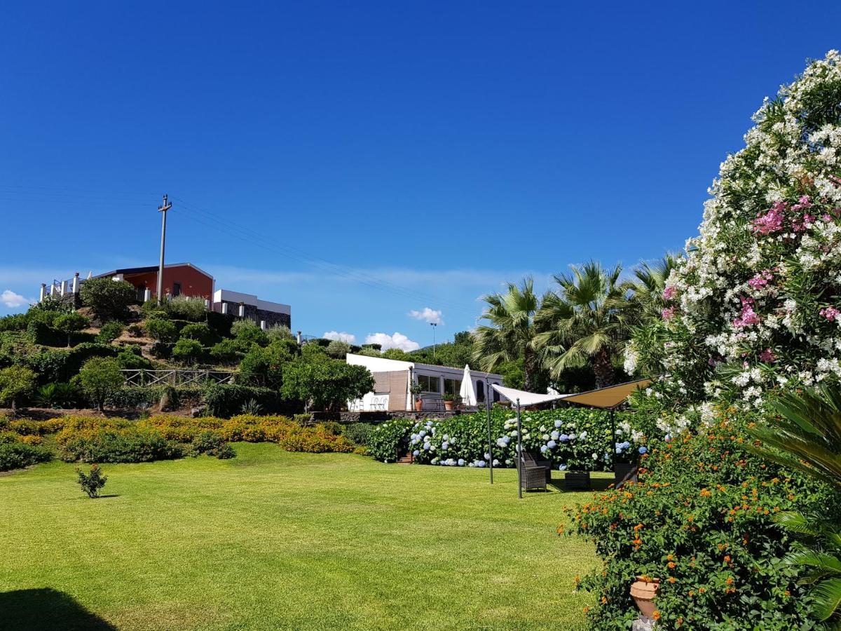 Agriturismo Le Case Di Civi Mascali Kültér fotó