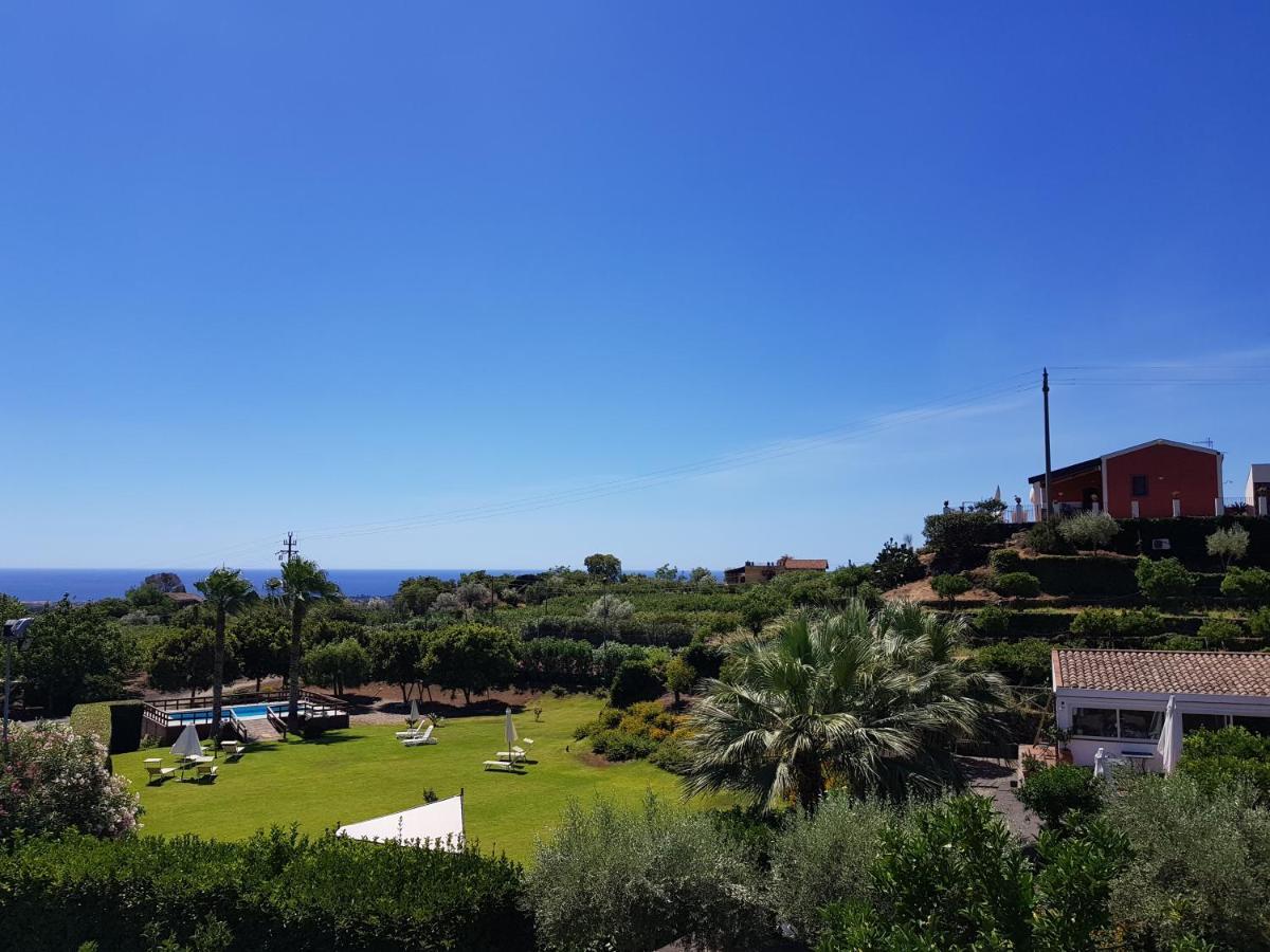 Agriturismo Le Case Di Civi Mascali Kültér fotó