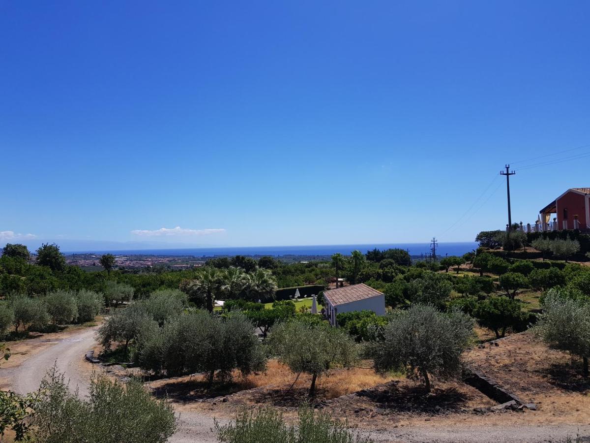 Agriturismo Le Case Di Civi Mascali Kültér fotó