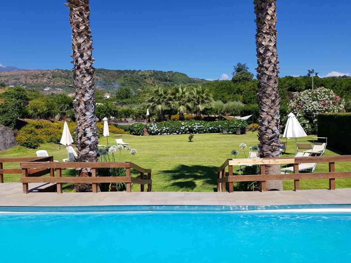 Agriturismo Le Case Di Civi Mascali Kültér fotó