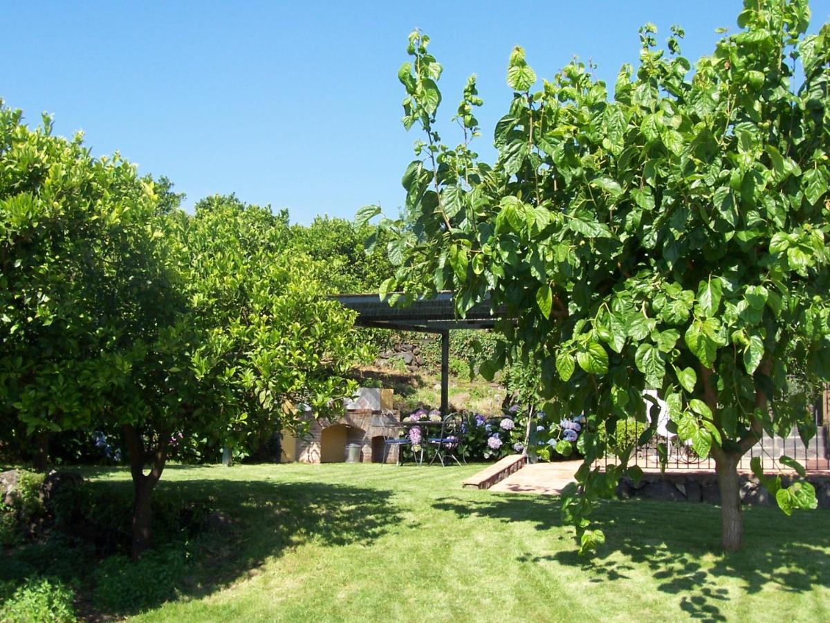 Agriturismo Le Case Di Civi Mascali Kültér fotó