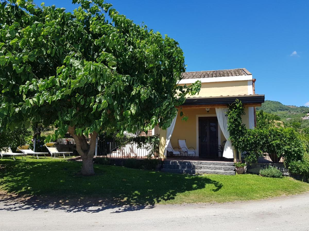 Agriturismo Le Case Di Civi Mascali Kültér fotó